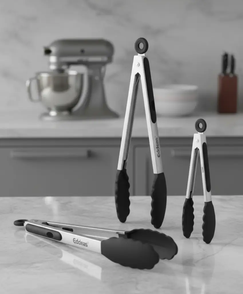 Kitchen tongs